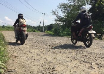 Warga Keluhkan Jalan Rusak, DPUPR Lebak : Belum Sempat Lakukan Perbaikan