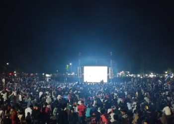 Ribuan Suporter Timnas Indonesia Padati Area Nobar di Alun-alun Pandeglang