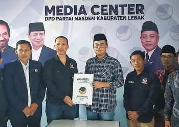 Didukung Tokoh Muda NU, KH Syaepudin Asy Syadzily Ambil Formulir Penjaringan Bacabup Lebak di Nasdem