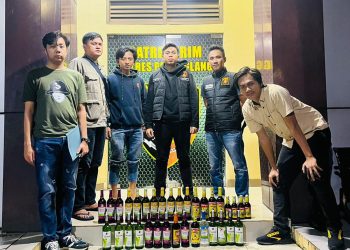 Operasi Pekat, Polres Pandeglang Sita Puluhan Botol Miras