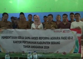 Pelaku UMKM di Desa Kadugenep Diberikan Pembekalan 
