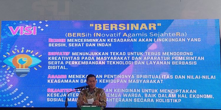 Sampaikan Visi Misi, Syafrudin Janji Selesaikan PR Jika Terpilih Lagi Walikota Serang