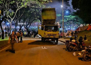 Satu Unit Truk Disiapkan untuk Evakuasi Bangkai Pesawat Jatuh di Tangsel