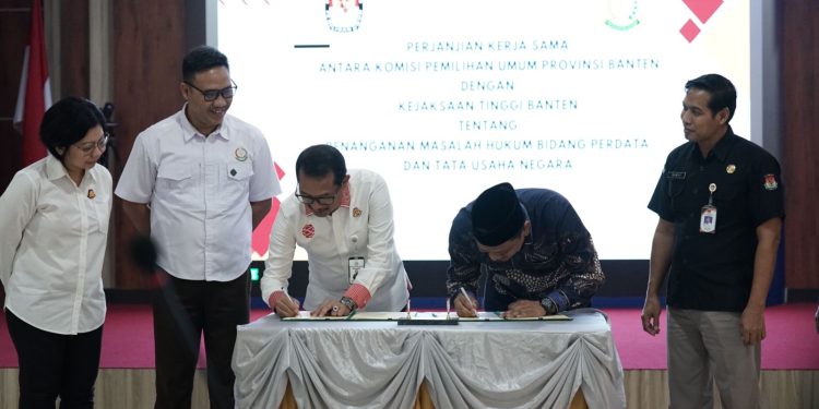 Kejati – KPU Banten Teken Perjanjian Kerja Sama Bidang Datun