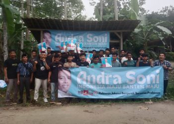 Dukung Andra Soni Jadi Gubernur, Warga Lebak Minta Akses Jalan Diperbaiki