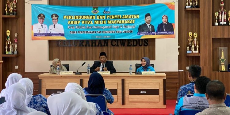 Lindungi Arsip Vital, DPK Kota Cilegon Terapkan Enkapsulasi dan Digitalisasi