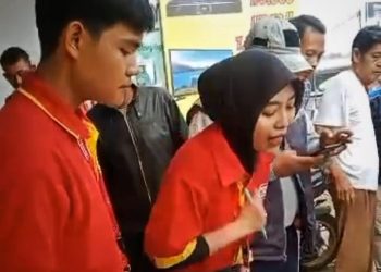 Viral, Emak-emak Kepergok Maling di Minimarket Maja Lebak