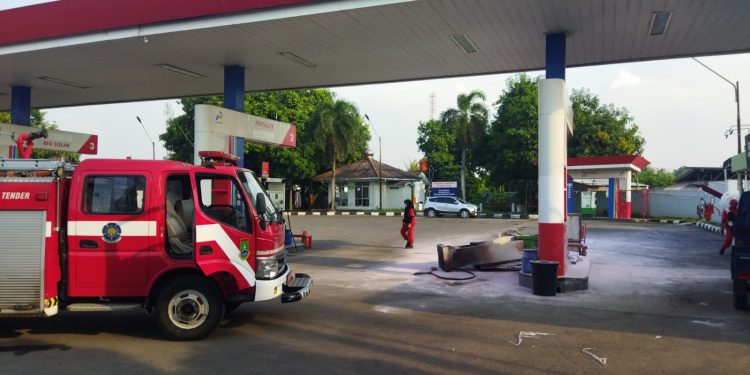SPBU PCI Terbakar, Diduga Selang Tertarik Mobil Saat Isi BBM