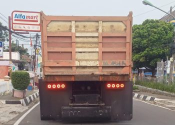 Dishub Pandeglang Jelaskan Alasan Truk Sumbu Tiga Bertonase Besar Masih Melintas di Perkotaan