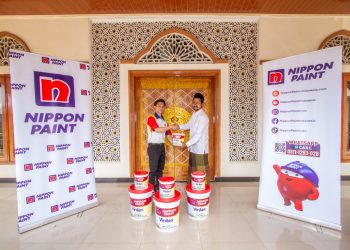 Nippon Paint Donasikan 5.600 Liter Cat untuk 416 Masjid di Banten