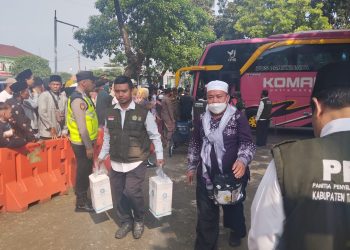 Jemaah Haji Kloter 22 Asal Kabupaten Tangerang Tiba di Tigaraksa