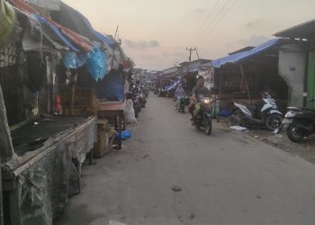 Pedagang Pasar Ciherang Diminta Bongkar Sendiri Lapaknya