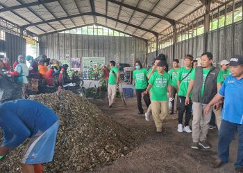 Aparatur Desa Margagiri Pergi ke Banyumas, Belajar Pengelolaan Sampah