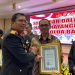 Kapolda Banten Beri Penghargaan kepada PT Chandra Asri Pacific