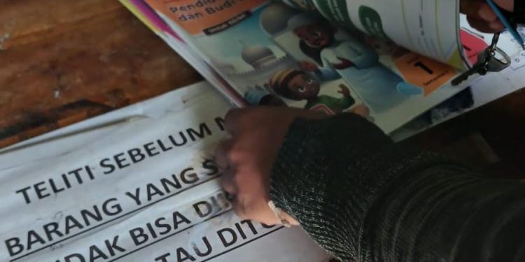 SD Negeri di 2 Kecamatan Kota Serang Diduga Jual Beli Buku LKS
