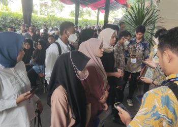 Ribuan Pencaker Antre di Job Fair 2024 Kabupaten Serang