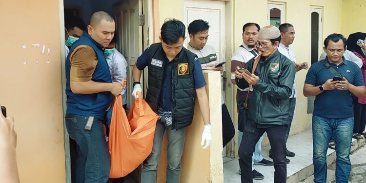 Siswi SMKN 2 Pandeglang Nekat Gantung Diri