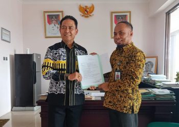 Maju di Pilkada Kabupaten Serang, Nanang Supriyatna Serahkan Berkas Pengunduran Diri ke BKPSDM