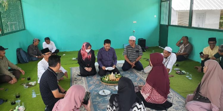 Gagal Maju di Pilkada Pandeglang, Tb Entus Undang Relawan Emas