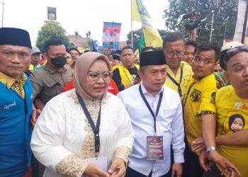 Ratu Ria-Subadri Ushuludin Resmi Daftar ke KPU Kota Serang