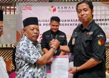 Panwascam Koroncong Ajak Masyarakat Awasi Pilkada Serentak
