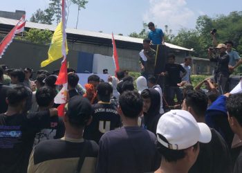 Demo di Depan PT. TCI Rusuh, Mahasiswa Nilai Perusahaan Tidak Mendengar Aspirasi Warga