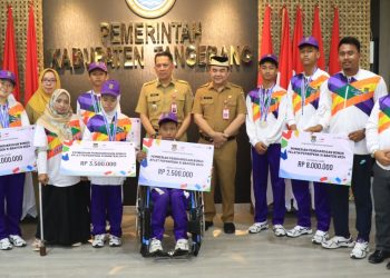 Berprestasi di Peparpeda VIII Banten, Pelatih dan Atlet Kabupaten Tangerang Dapat Bonus
