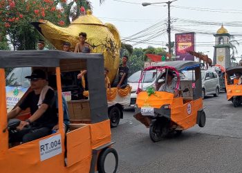 Ratusan Mobil Hias Meriahkan Peringatan Maulid Nabi Muhammad di Pandeglang