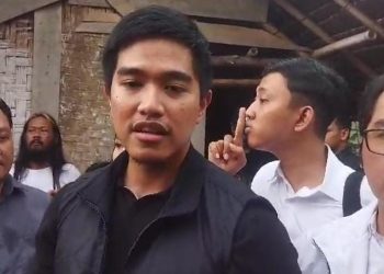 Kaesang Blusukan ke Kabupaten Tangerang, Dukung Bedah Rumah Tak Layak Huni