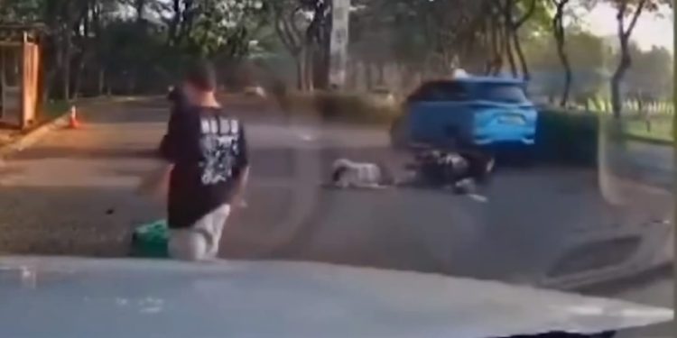 Wanita di BSD Tewas Usai Tabrak Mobil Berhenti di Pinggir Jalan