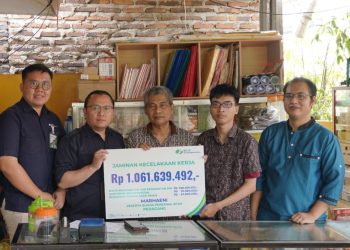 Pedagang ATK di Cilegon Kecelakaan Kerja Dapat Santunan Rp1 Miliar