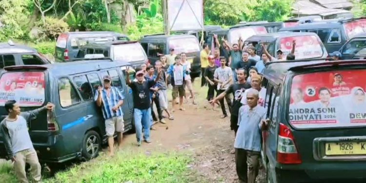 Puluhan Sopir Angkot di Pandeglang Dukung Dewi-Iing dan Andra-Dimyati
