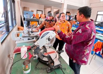 20 Perajin Tas di Kabupaten Serang Mendapatkan Pelatihan di Bali