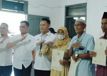 BPN Bagikan 100 Sertifikat Tanah di Desa Banjar, Pandeglang