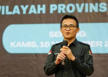Alat Peraga Kampanye Cagub Dipasang Asal-asalan, Bawaslu Tegur KPU Banten