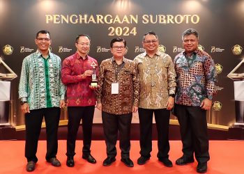 PLTU Jawa 7 Raih Penghargaan Tertinggi dari Kementerian ESDM Republik Indonesia