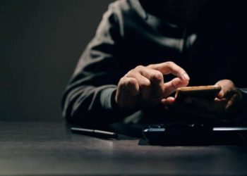 Tipu Ganjar Pranowo Hingga Eks Panglima TNI dan Eks Kapolri, Warga Bekasi Ini Gunakan Uangnya untuk Judi Online