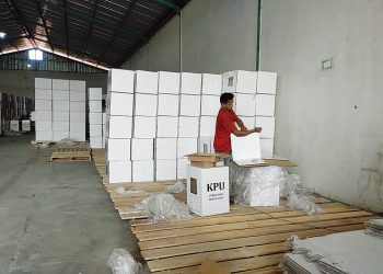 KPU Pandeglang Temukan 11 Kotak Suara Rusak dan Tak Simetris