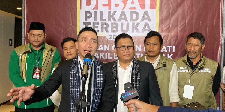 Banyak yang Rusak, Hasbi Mau Naikkan Status Jalan Desa di Lebak Jadi Jalan Kabupaten