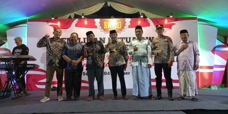 Warga Kompleks RS Pemda Adakan Pemilihan Ketua RW 013