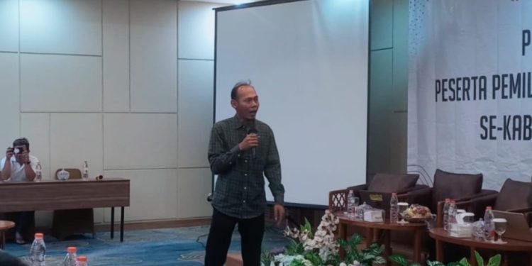 Bawaslu Latih Saksi Calon Bupati Pandeglang