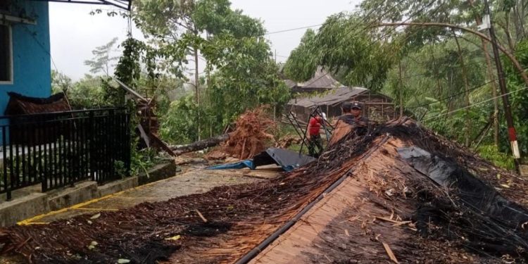 Dear Warga Banten, BMKG Peringatkan Potensi Badai Hingga Tiga Hari ke Depan
