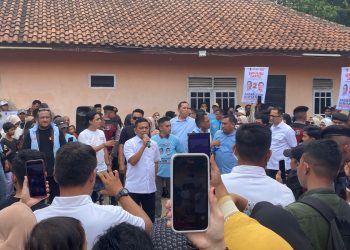 Jelang Pilkada Serentak, PPS Desa Cikatapis Lebak Lantik 42 Anggota KPPS