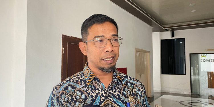 Hadapi Musim Pancaroba, DPUPR Banten Siagakan Alat Berat di Jalan Rawan Longor