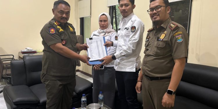 8.968 Anggota Satlinmas di Tangerang Siap Jaga Keamanan dan Ketertiban di Hari Pencoblosan