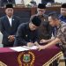 Al Muktabar Terakhir Kali Tandatangani Persetujuan APBD sebagai Pj Gubernur Banten