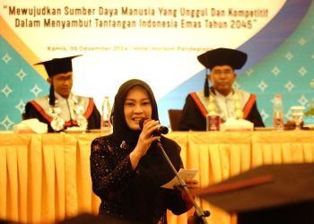 93 Mahasiswa Diwisuda, Bupati Irna Sampaikan Hal Ini