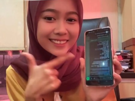 Masyarakat Bisa Cek Tagihan Pajak Kendaraan Bermotor Pakai Handphone