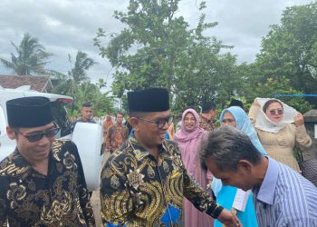 Andra Soni Janji Realisasikan Sekolah Gratis