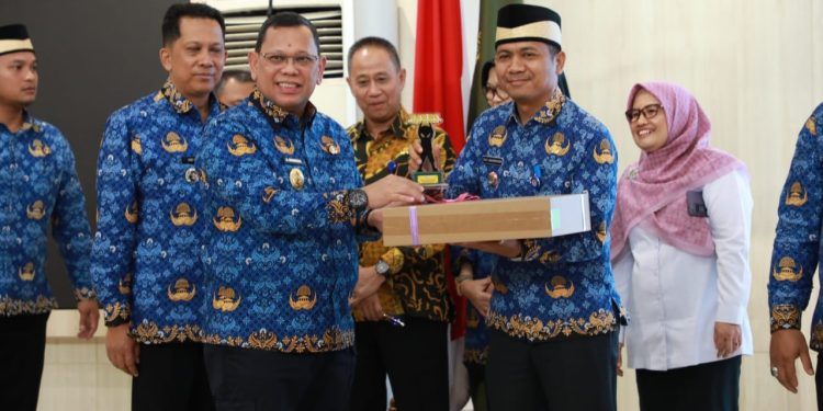 Penanganan Stunting, Kecamatan Tigaraksa Dapat Penghargaan Berkinerja Terbaik 1